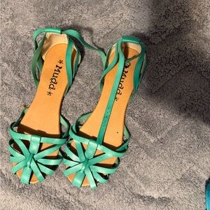Mudd Women's Teal Strappy Sandals